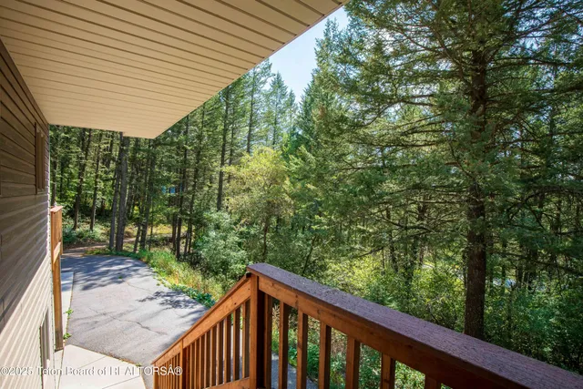 $799,000 | 1207 Vista Drive, Star Valley Ranch, WY 83127