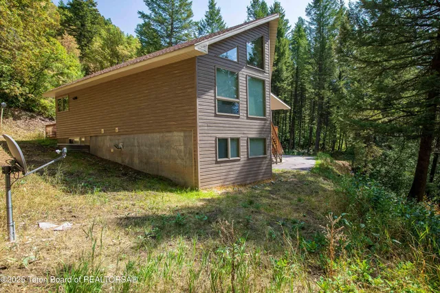 $799,000 | 1207 Vista Drive, Star Valley Ranch, WY 83127