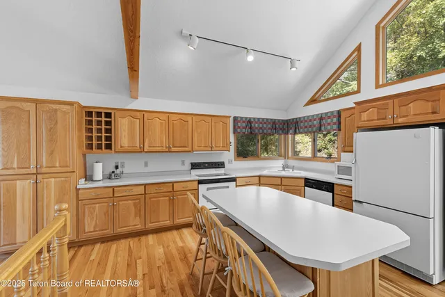 $799,000 | 1207 Vista Drive, Star Valley Ranch, WY 83127