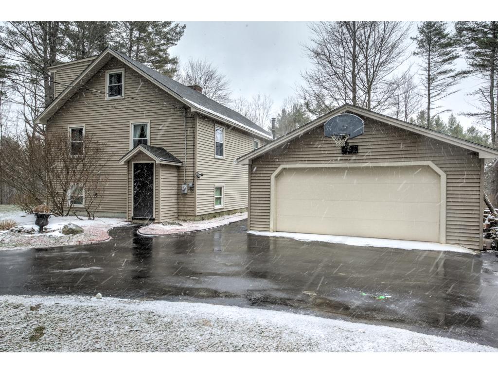 53 Putney Road Bow, NH 03304 - Photo 3 of 36