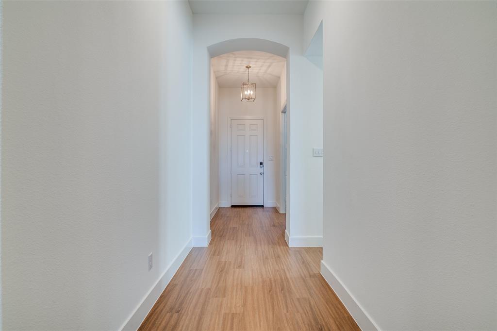 1696 Sheldon Drive Forney, TX 75126 - Photo 7 of 27