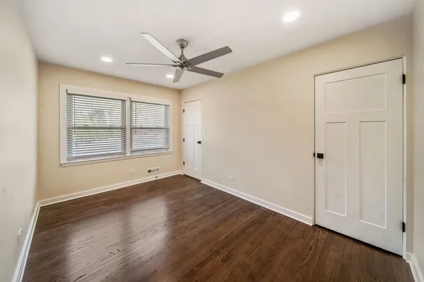 $2,800 | 22W144 Marston Avenue, Glen Ellyn, IL 60137