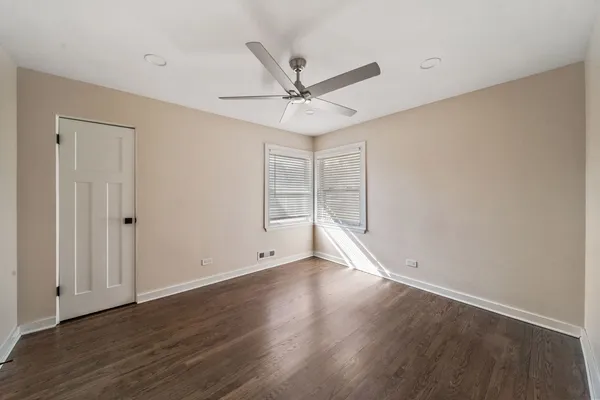 $2,800 | 22W144 Marston Avenue, Glen Ellyn, IL 60137