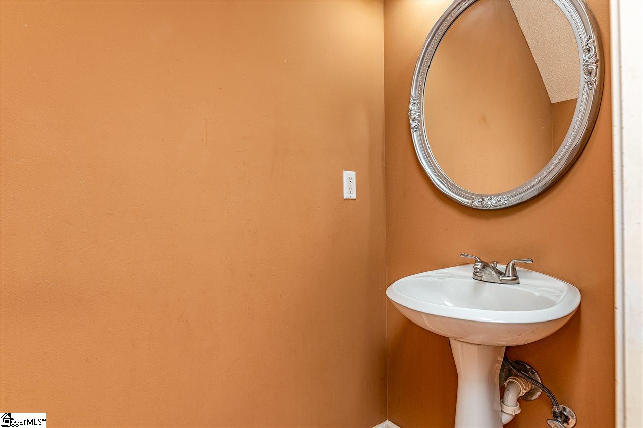 1601 Old Mill Road Easley, SC 29642 - Photo 17 of 30 Gallery Image 17