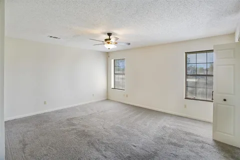 $300,000 | 4512 East Quail Hollow Drive, Lake Charles, LA 70605