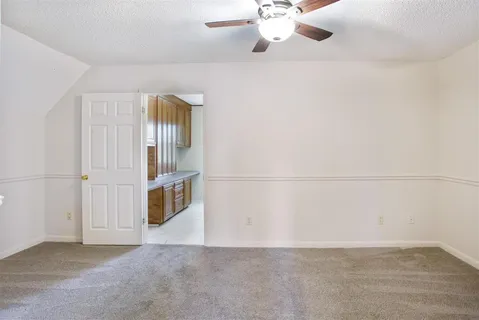 $300,000 | 4512 East Quail Hollow Drive, Lake Charles, LA 70605