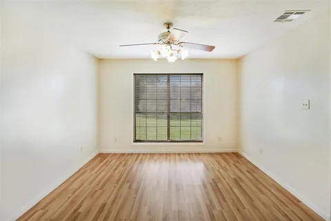 $300,000 | 4512 East Quail Hollow Drive, Lake Charles, LA 70605