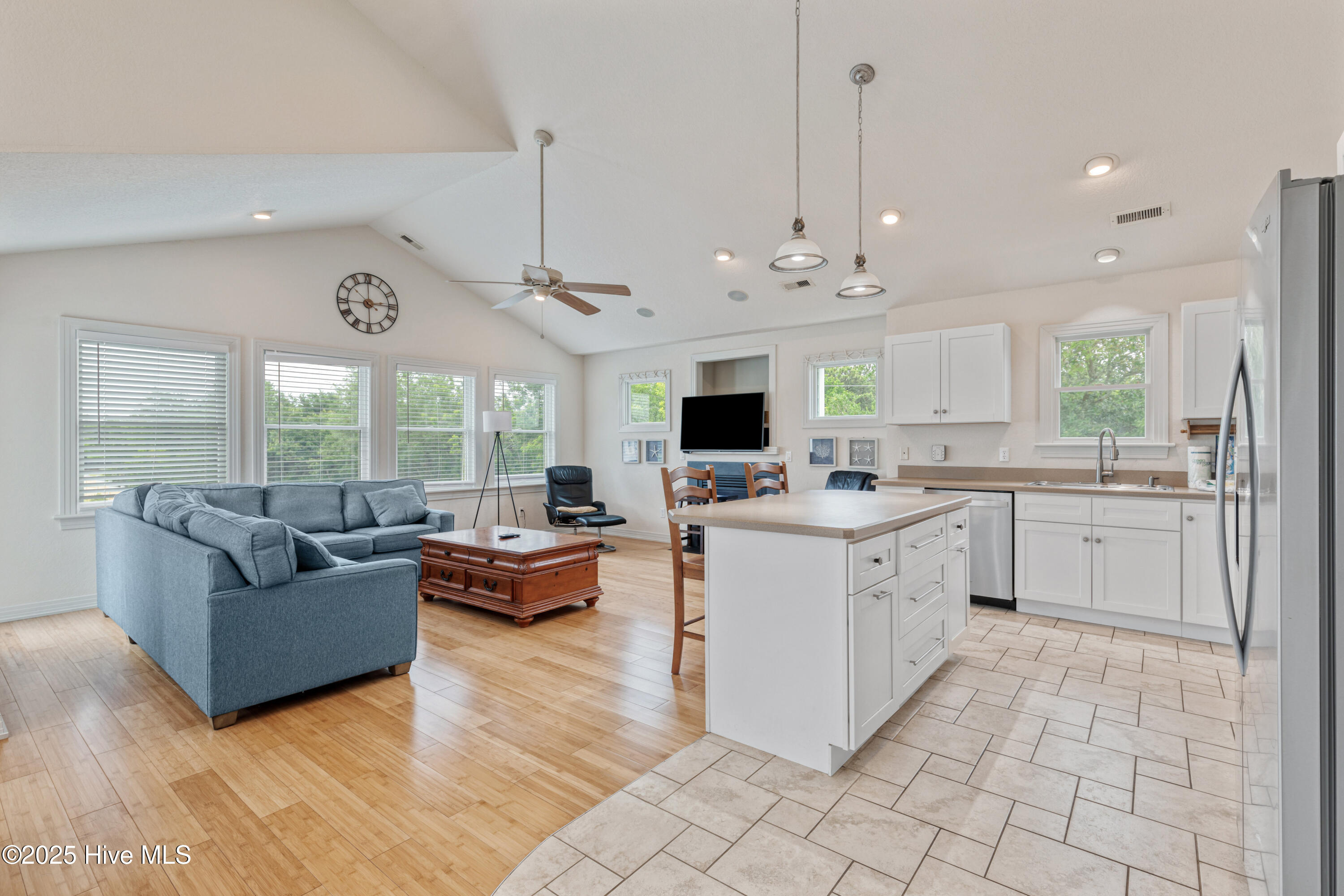 759 Ridge Point Drive Corolla, NC 27927 - Photo 6 of 37