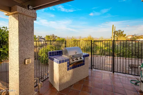 $875,000 | 16844 East Last Trail Drive, Fountain Hills, AZ 85268