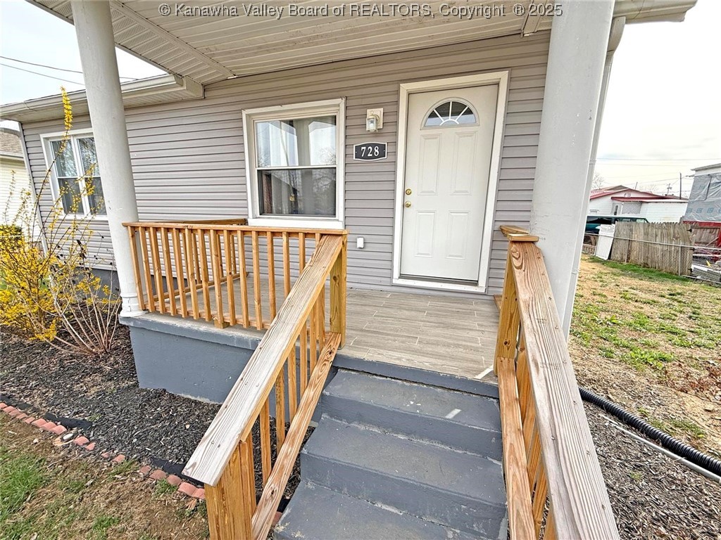 728 Spring Street St. Albans, WV 25177 - Photo 11 of 36 Gallery Image 11