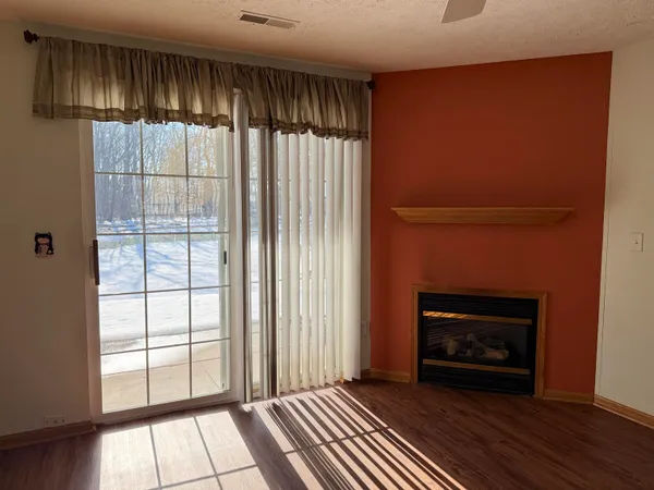 $209,900 | 2521 Edgewood Drive, Beloit, WI 53511