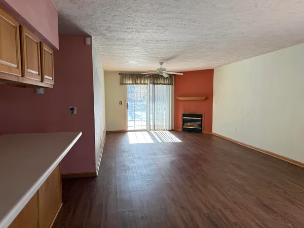 $209,900 | 2521 Edgewood Drive, Beloit, WI 53511