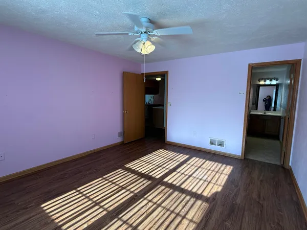 $209,900 | 2521 Edgewood Drive, Beloit, WI 53511