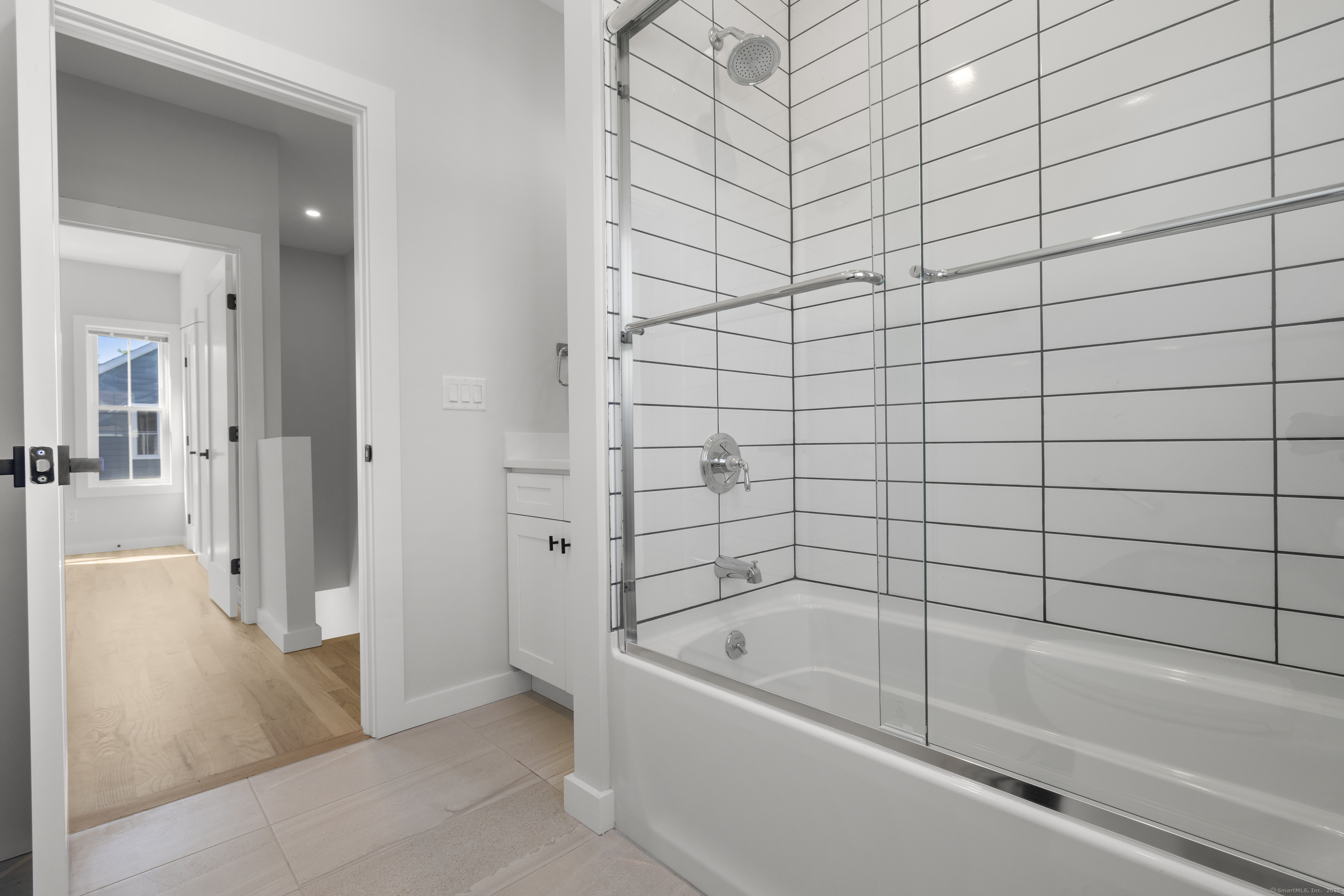 14 Taylor Street, Unit 16 Stamford, CT 06902 - Photo 12 of 20