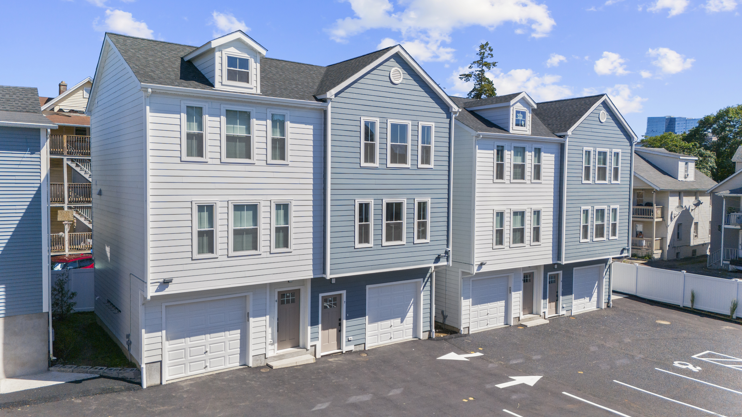 14 Taylor Street, Unit 16 Stamford, CT 06902 - Photo 2 of 20