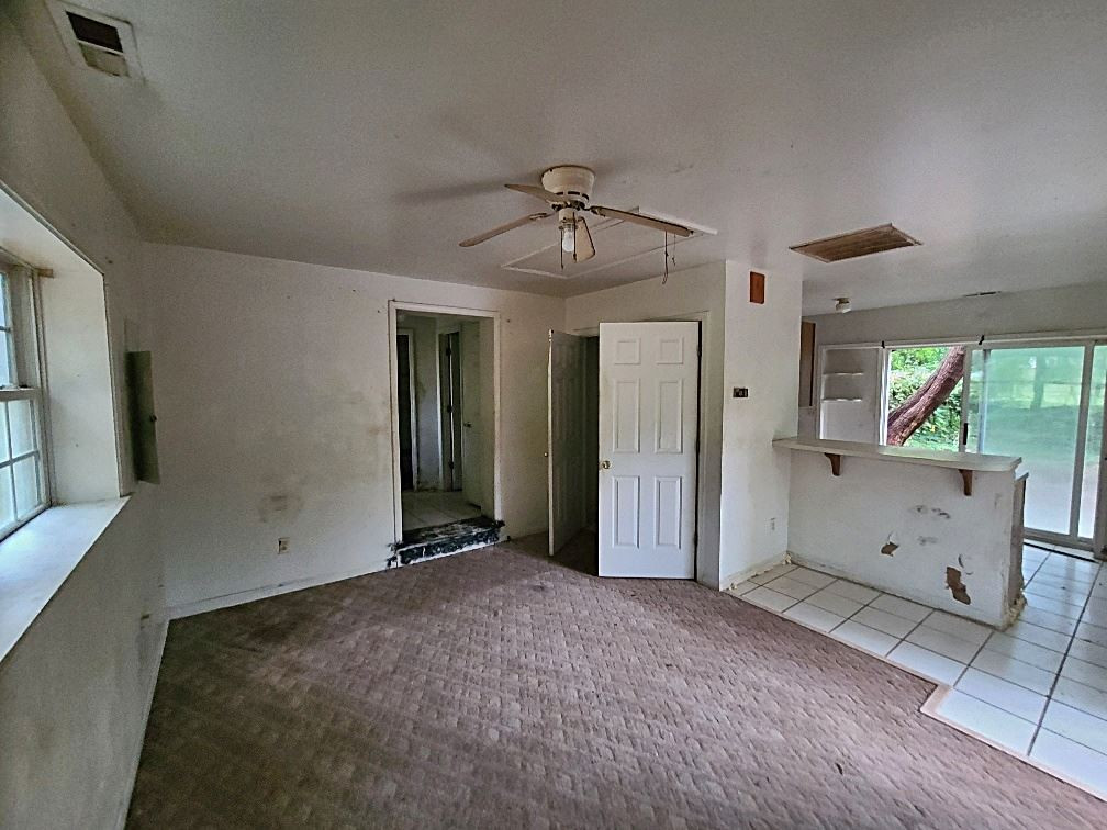 3709 Lee Road Raleigh, NC 27604 - Photo 24 of 29 Living room for detached apartment