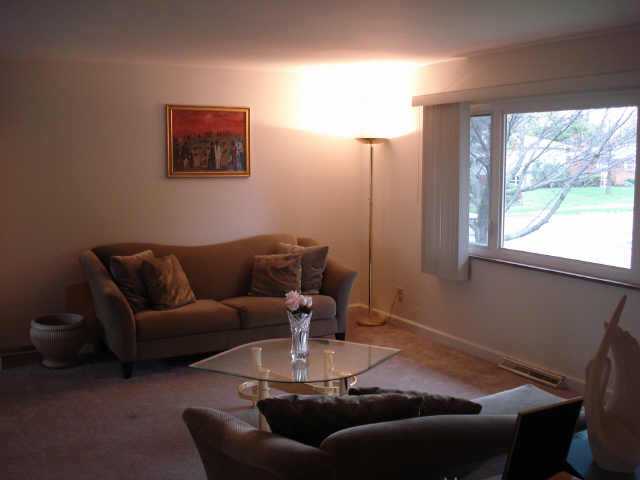 4495 Kenfield Road Columbus, OH 43224 - Photo 4 of 5 Gallery Image 4