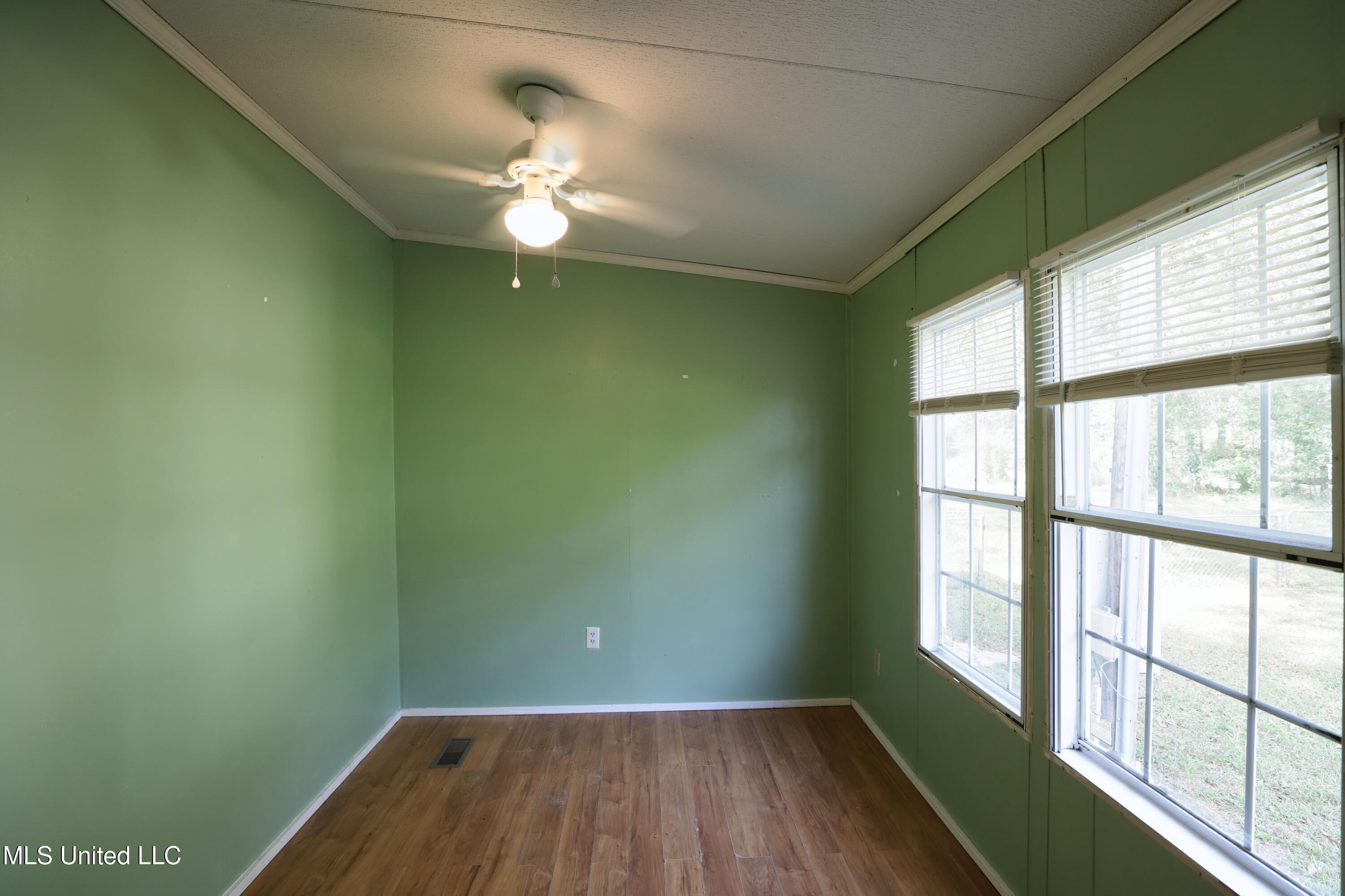 21301 Houston Ladner Road Saucier, MS 39574 - Photo 19 of 31 2 Breakfast Area