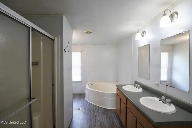 $225,000 | 21301 Houston Ladner Road, Saucier, MS 39574