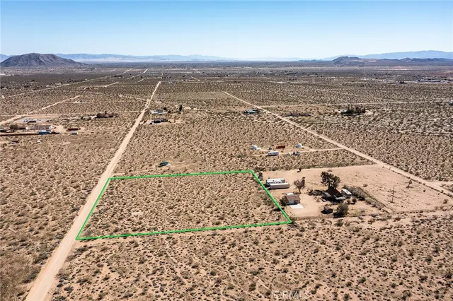 $29,900 | 55875 Desideria Drive, Landers, CA 92285