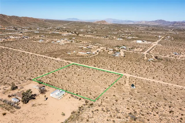 $29,900 | 55875 Desideria Drive, Landers, CA 92285