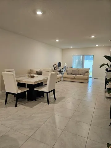 $1,870 | 20000 Royal Tern Court, Leesburg, FL 34748