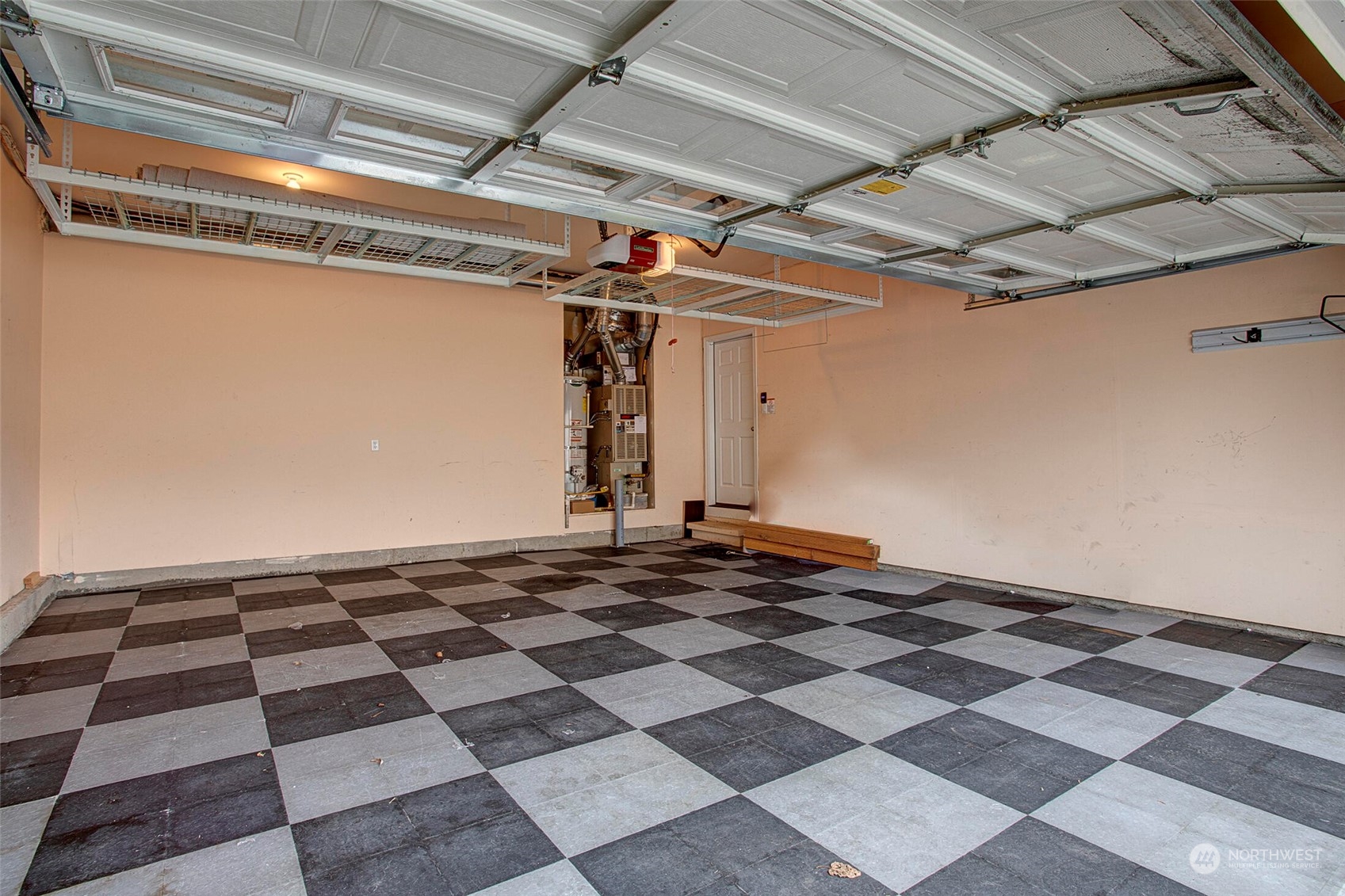 453 Field Place Northeast Renton, WA 98059 - Photo 27 of 36 a black and white checkered floor