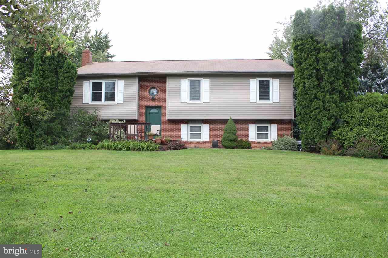 476 Mountain Road Boiling Springs, PA 17007 - Photo 1 of 25 Gallery Image 1
