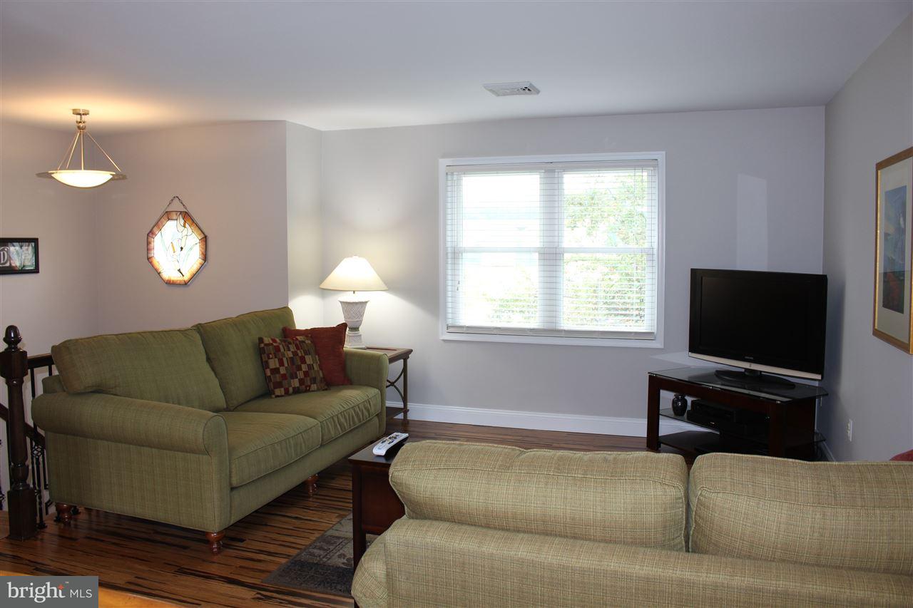 476 Mountain Road Boiling Springs, PA 17007 - Photo 2 of 25 Gallery Image 2