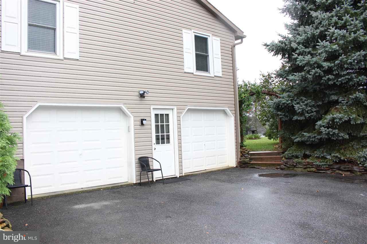 476 Mountain Road Boiling Springs, PA 17007 - Photo 22 of 25 Gallery Image 22