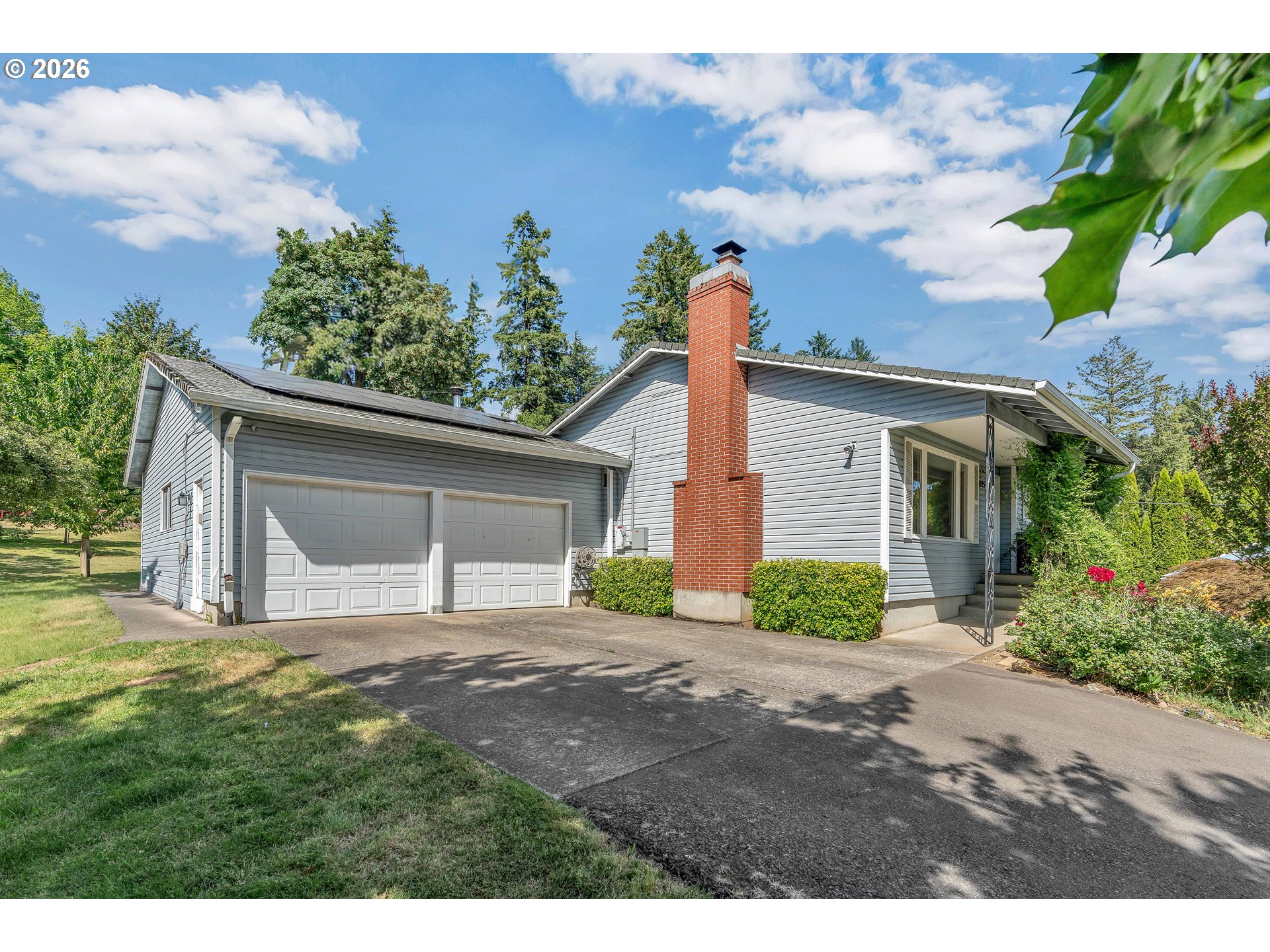 8025 Southwest Schiller Road Portland, OR 97225 - Photo 3 of 48