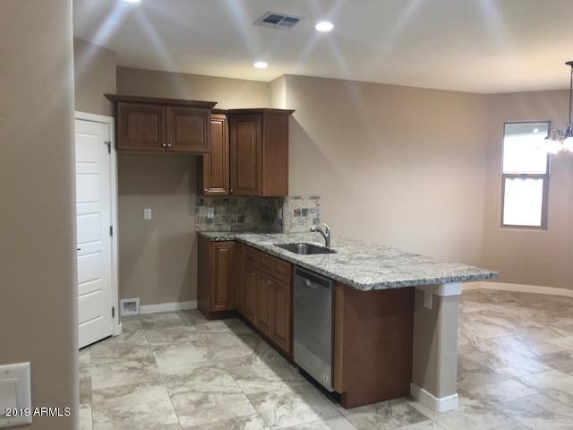 5332 East Rolling Ridge Road San Tan Valley, AZ 85140 - Photo 5 of 44 RR Kitchen