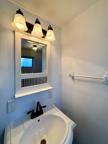 $136,500 | 102 Garfield Street, Calais, ME 04619