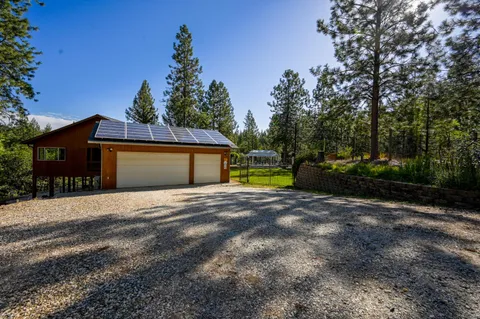 $724,000 | 13871 Greenhaven Lane, Grass Valley, CA 95945