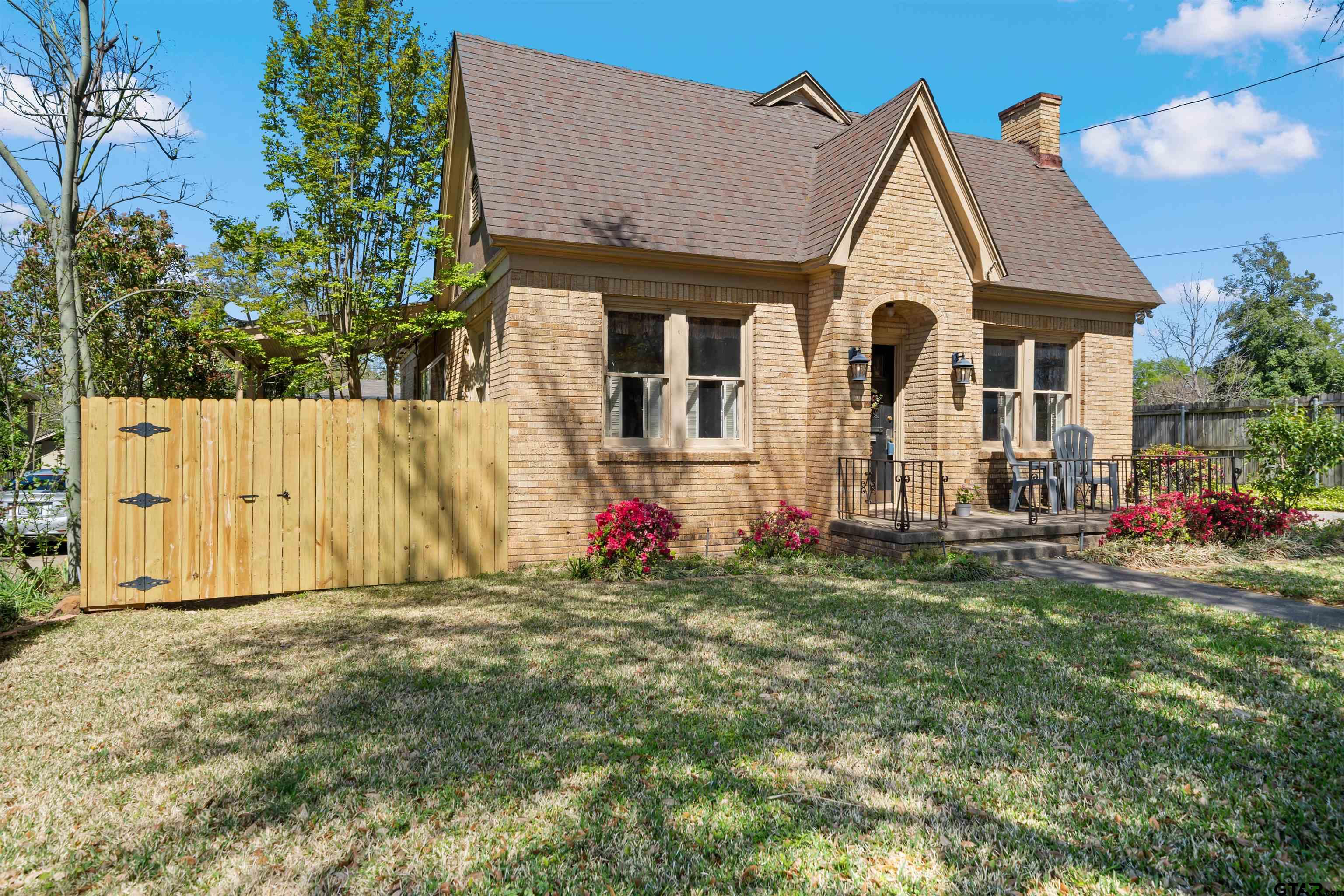315 Mockingbird Lane Tyler, TX 75701 - Photo 3 of 33 a front view of house with an outdoor space