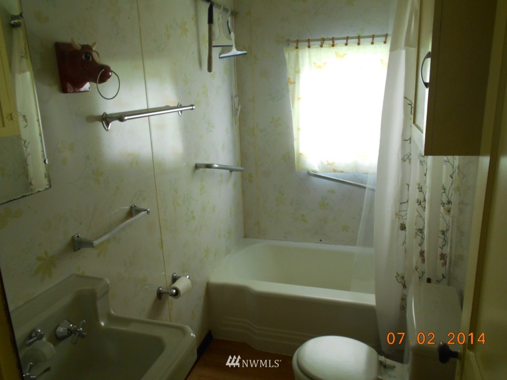 22997 Nitschke Road Davenport, WA 99122 - Photo 11 of 14 Gallery Image 11