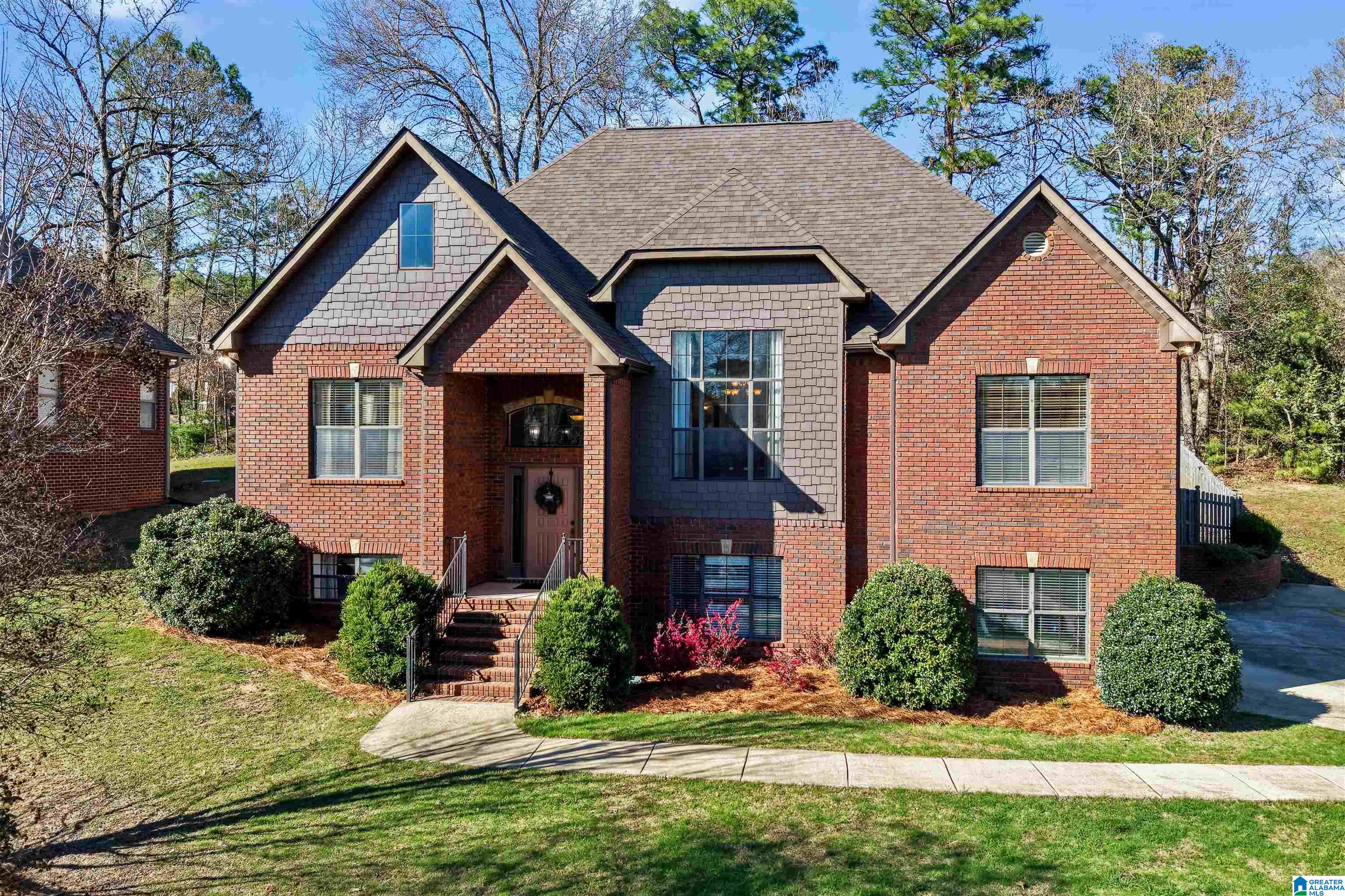 236 Thoroughbred Lane Alabaster, AL 35007 - Photo 10 of 68