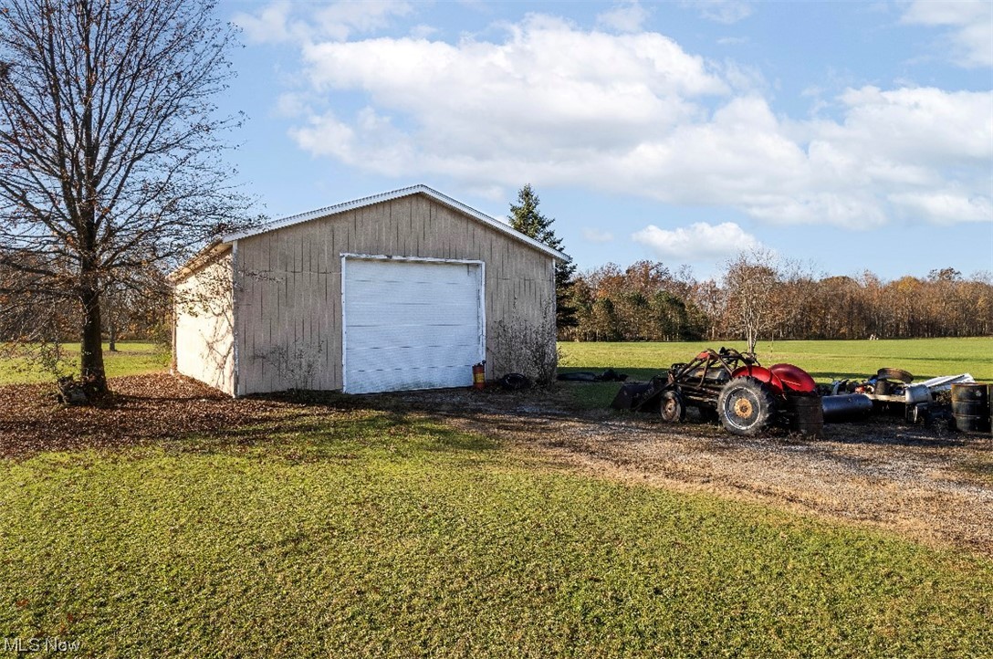 9066 Crow Road Litchfield, OH 44253 - Photo 6 of 28 Gallery Image 6