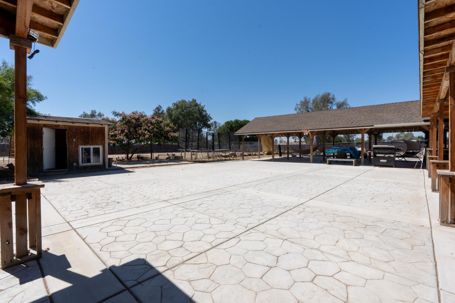 16448 Monreal Road Madera, CA 93636 - Photo 51 of 97