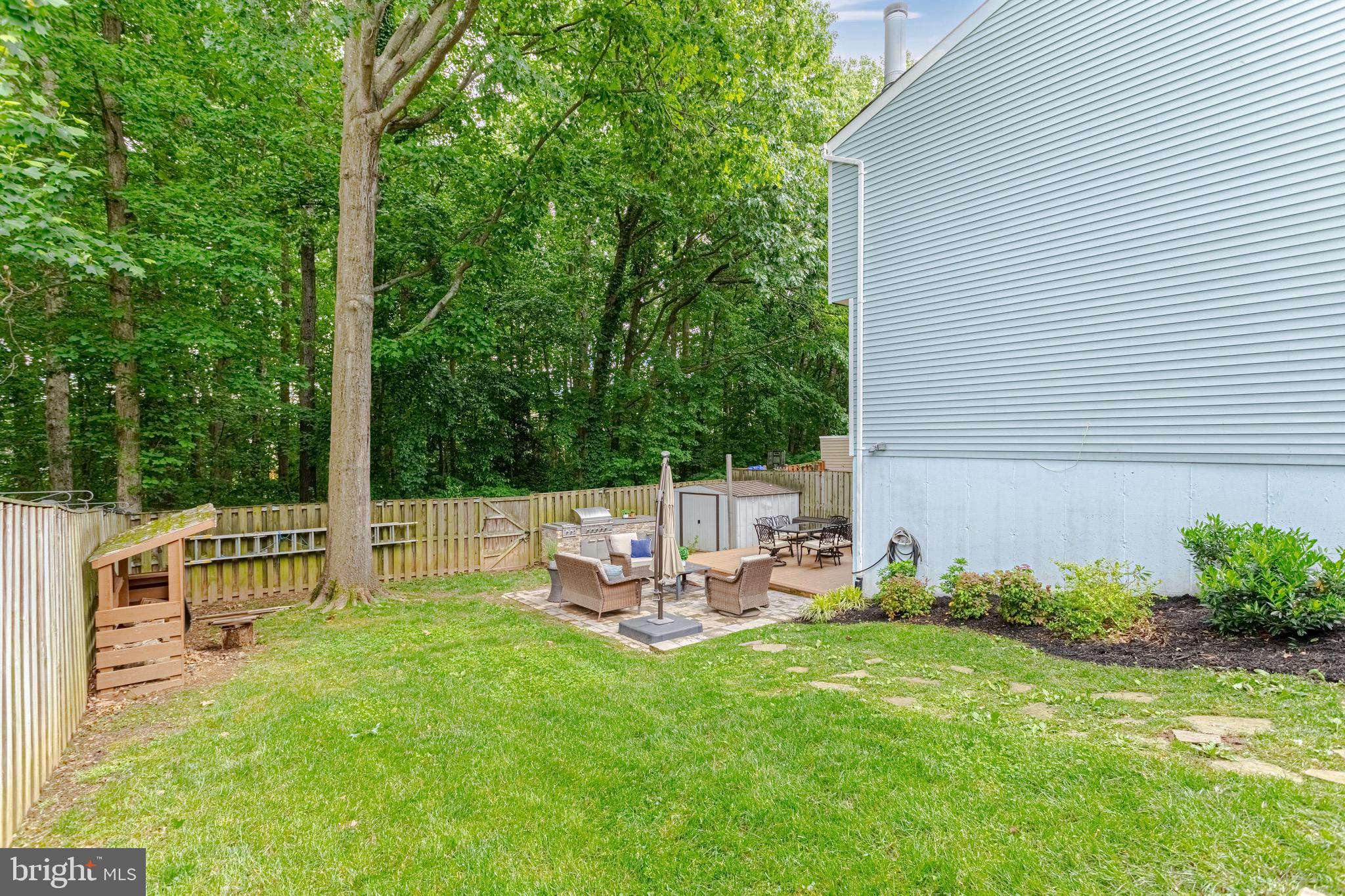 8325 Windfall Road Springfield, VA 22153 - Photo 33 of 34 Backs to trees