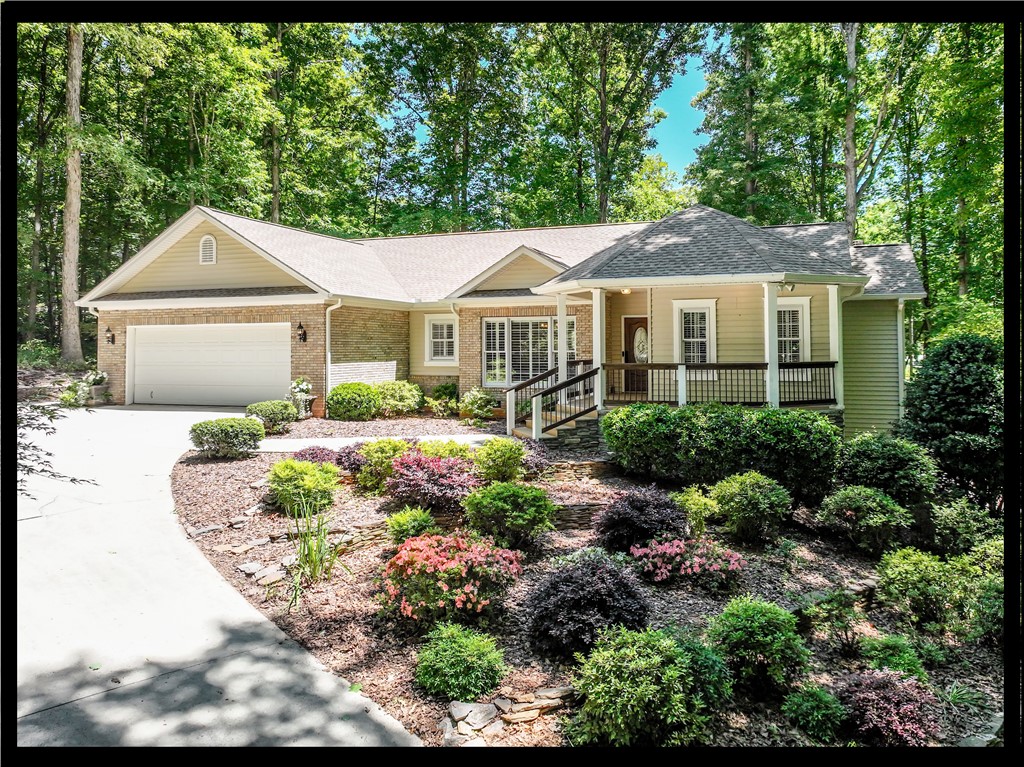 209 Berwick Court Seneca, SC 29672 - Photo 1 of 50