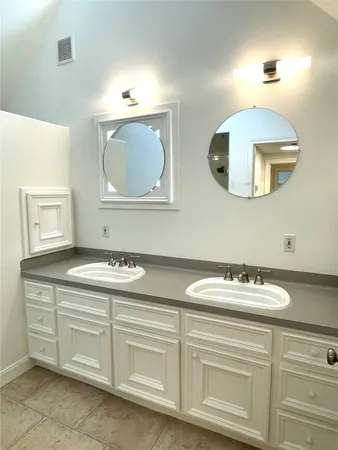 $2,350 | 4334 Jefferson Street, Houston, TX 77023