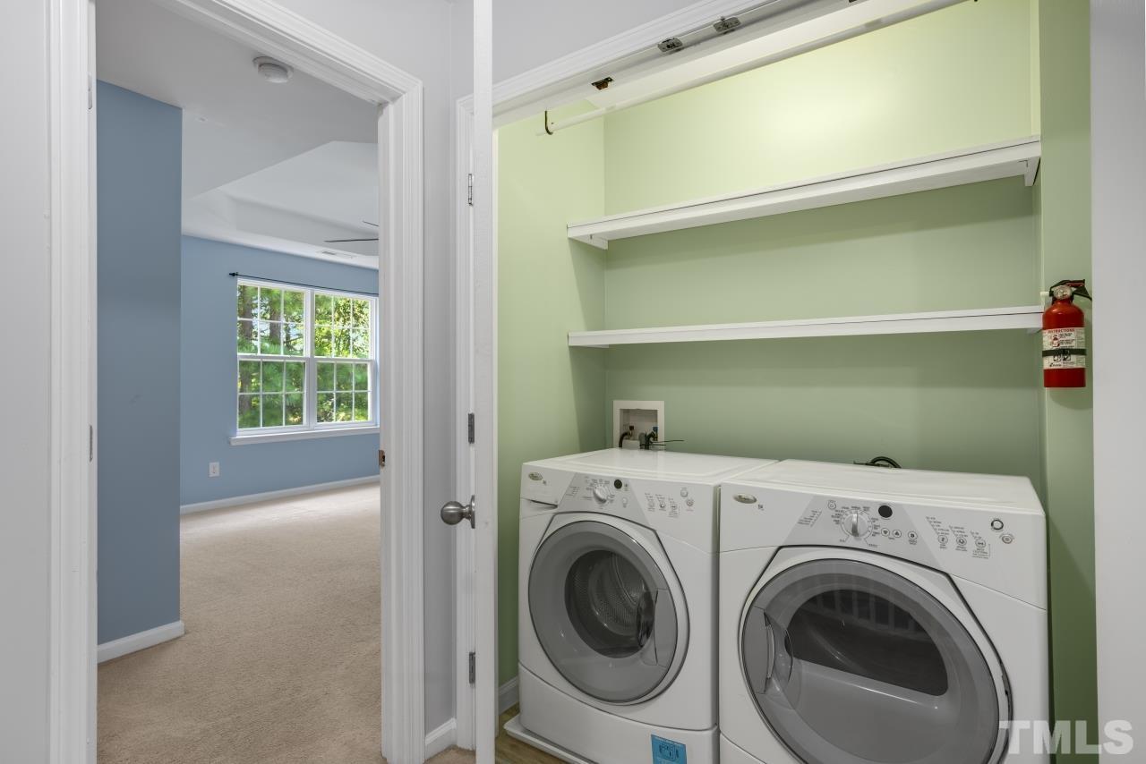 5429 Silver Moon Lane Raleigh, NC 27606 - Photo 21 of 26 Gallery Image 21
