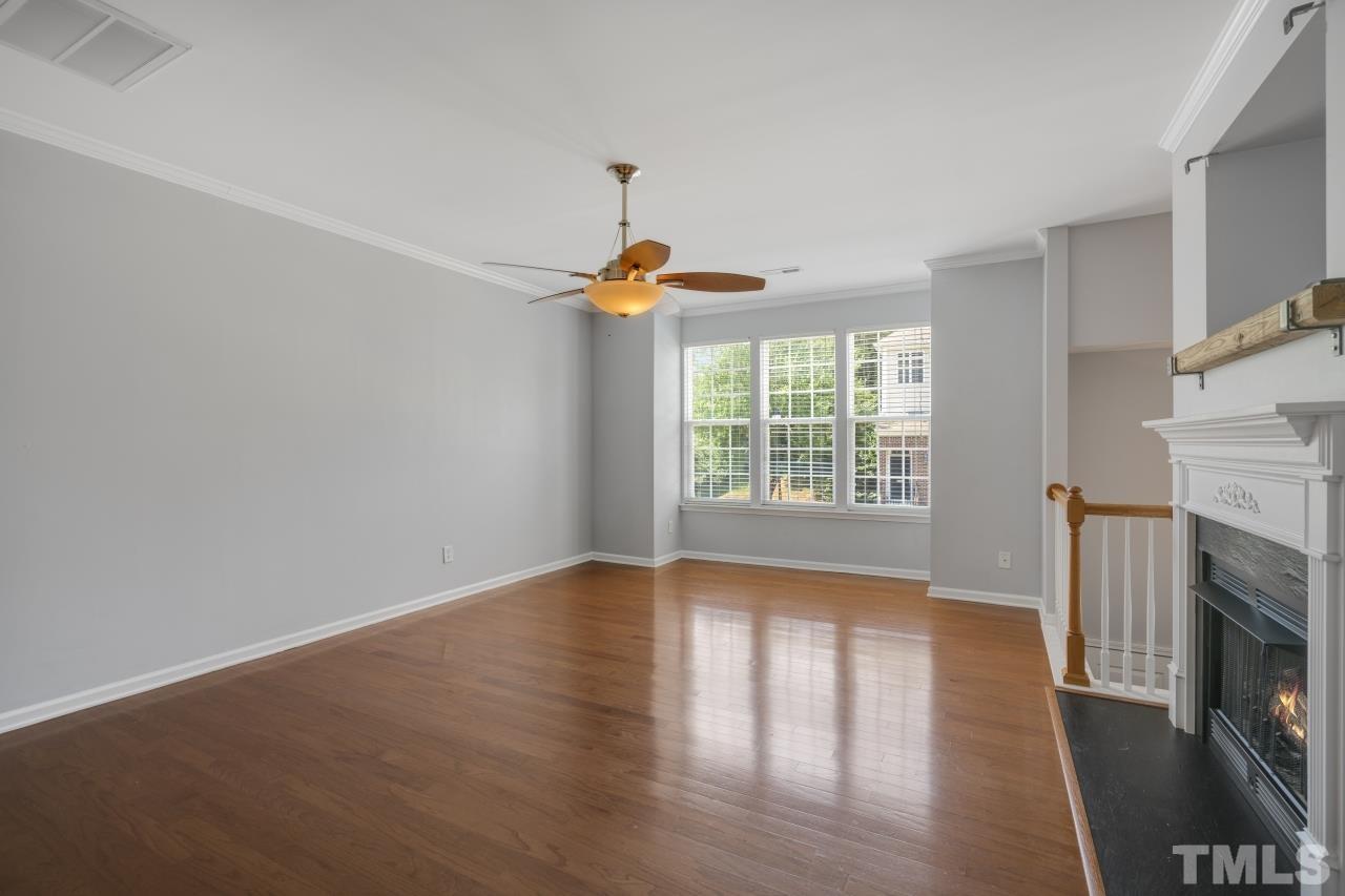 5429 Silver Moon Lane Raleigh, NC 27606 - Photo 7 of 26 Gallery Image 7