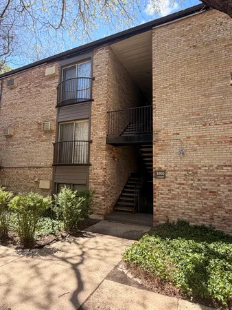 $1,400 | 1950 Cherry Lane, Unit 316, Northbrook, IL 60062