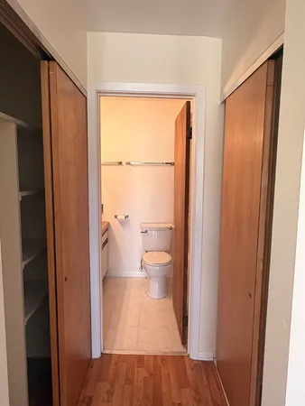 $1,400 | 1950 Cherry Lane, Unit 316, Northbrook, IL 60062