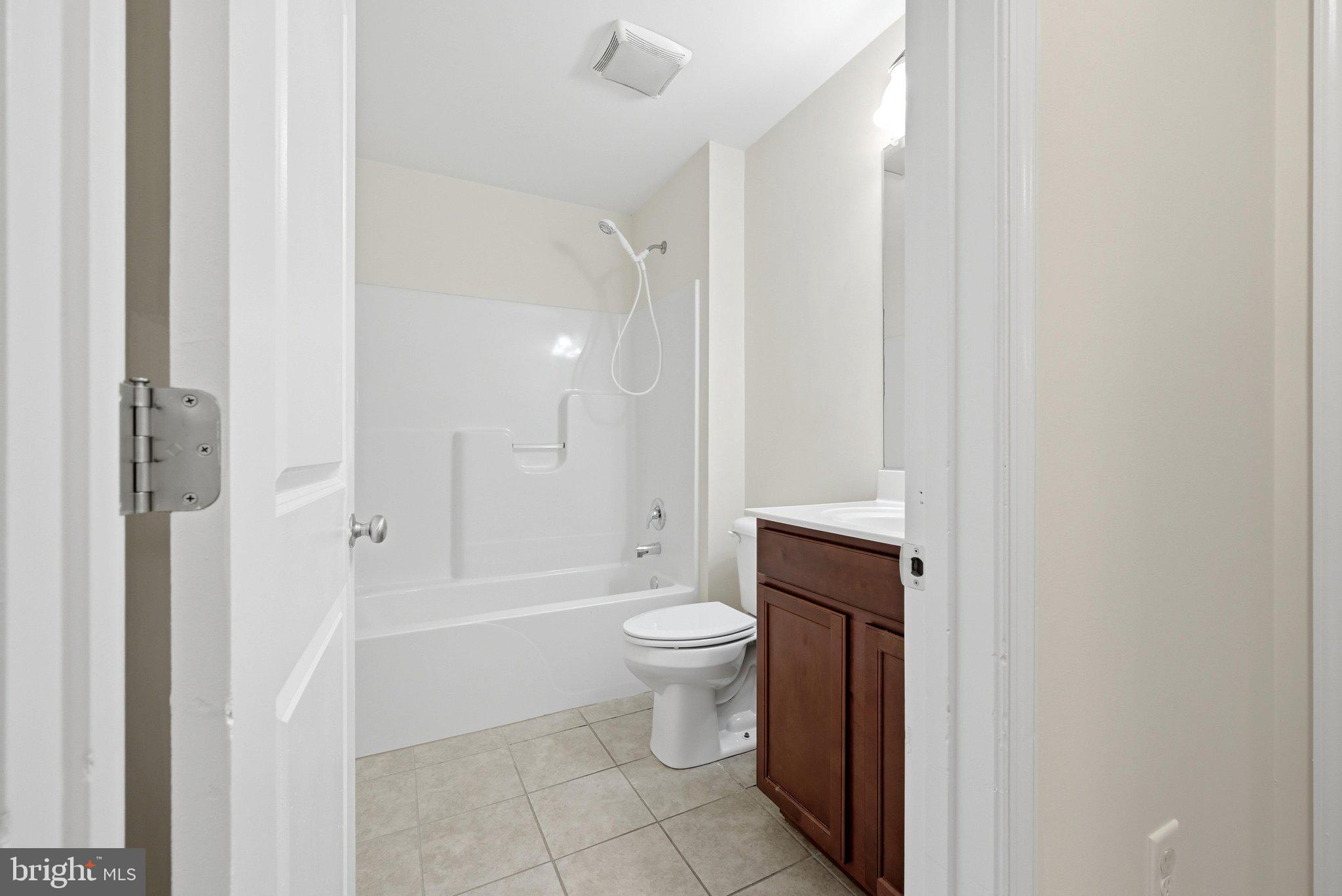 179 Reprisal Road Inwood, WV 25428 - Photo 25 of 48 Bathroom
