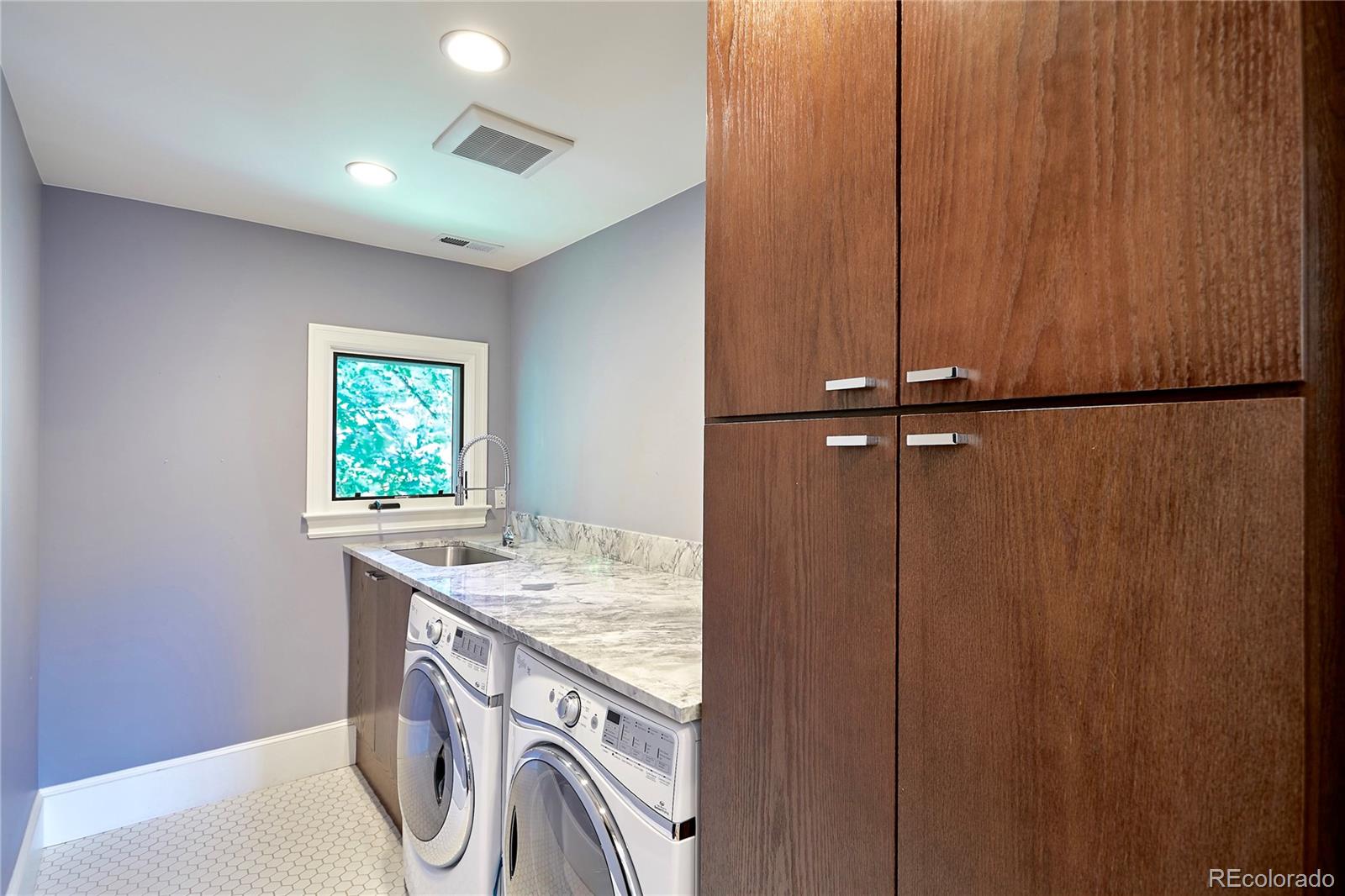 535 High Street Denver, CO 80218 - Photo 25 of 35