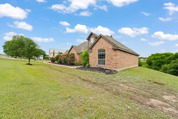 $585,000 | 439 Stone Mountain Court, Cresson, TX 76035