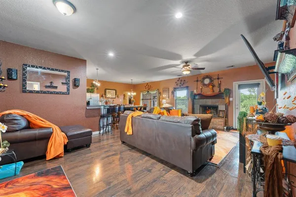 $585,000 | 439 Stone Mountain Court, Cresson, TX 76035